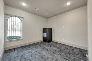 28900485