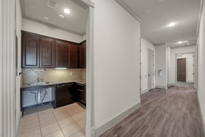 28900477