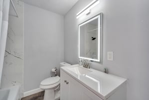 28900782