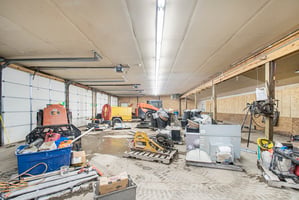 28910384