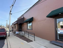 30981642