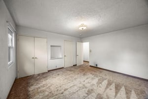 29464370