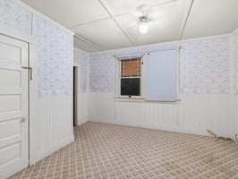 28930129