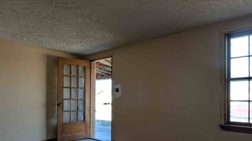 28931743