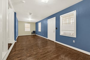 29569748