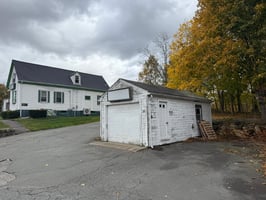 28958468
