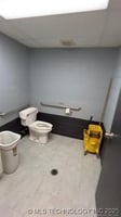28935792