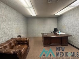 28937737