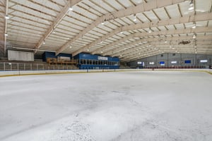 28943538