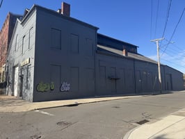28946370