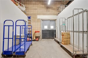 28949569