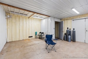 28949926