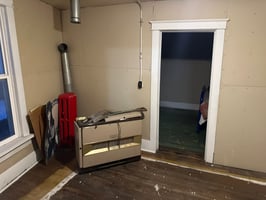 28952968
