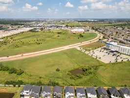 28956400