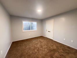 28962779