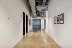 28963604