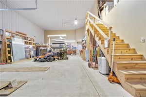 28963862
