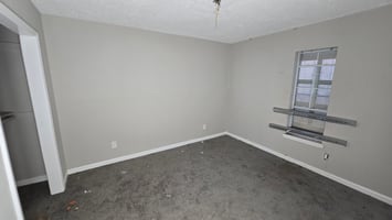 28991682
