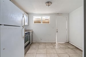28994258