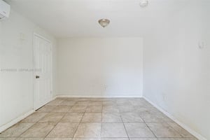 28994257