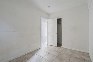 29037637
