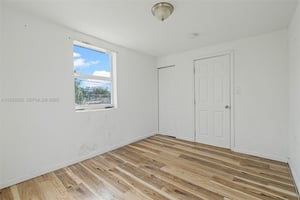 28994248