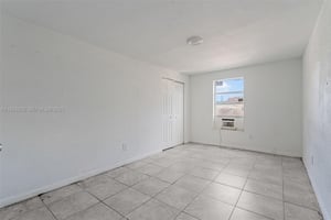 28994270