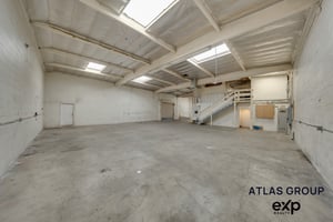 29004457