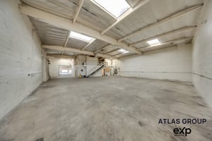 29004456