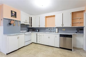 29005773