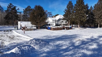 29008118