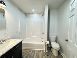 33279471