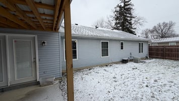 29018716
