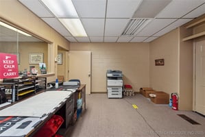 29028930
