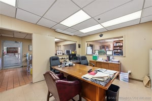 29028925