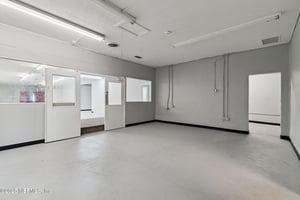 29025592