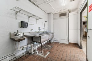 29025672