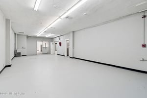 29025573
