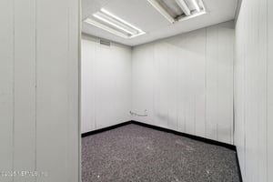 29025605