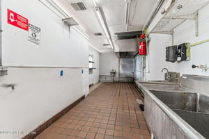 29025675