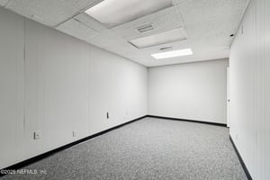29025542