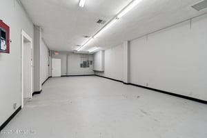 29025577