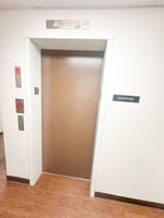31883273