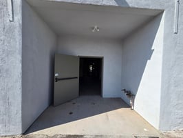 29038702