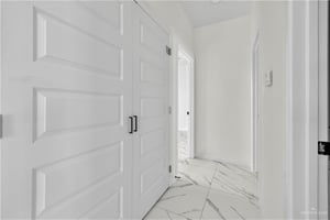 29040643
