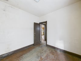 29058476