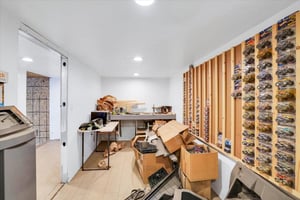29063863