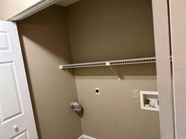 29083320