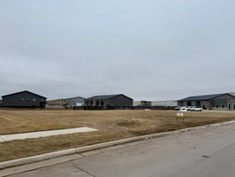 29578380