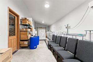 33203900